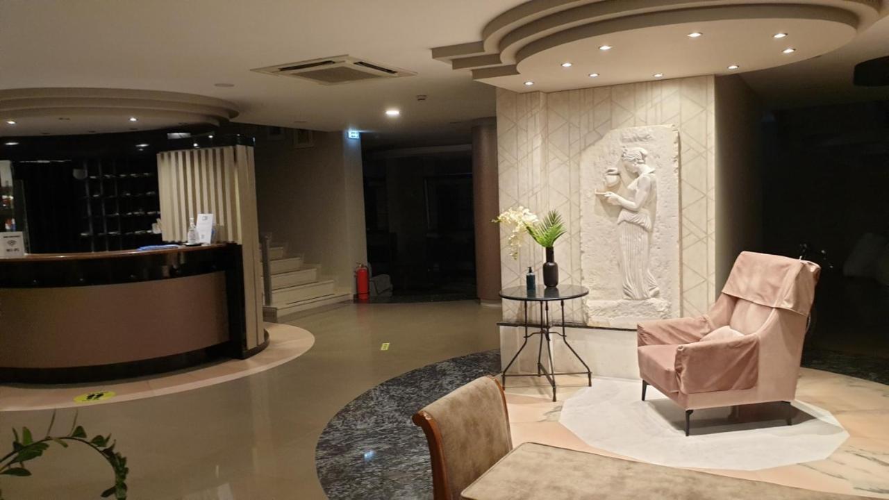 Esperia Hotel Thessaloniki Buitenkant foto