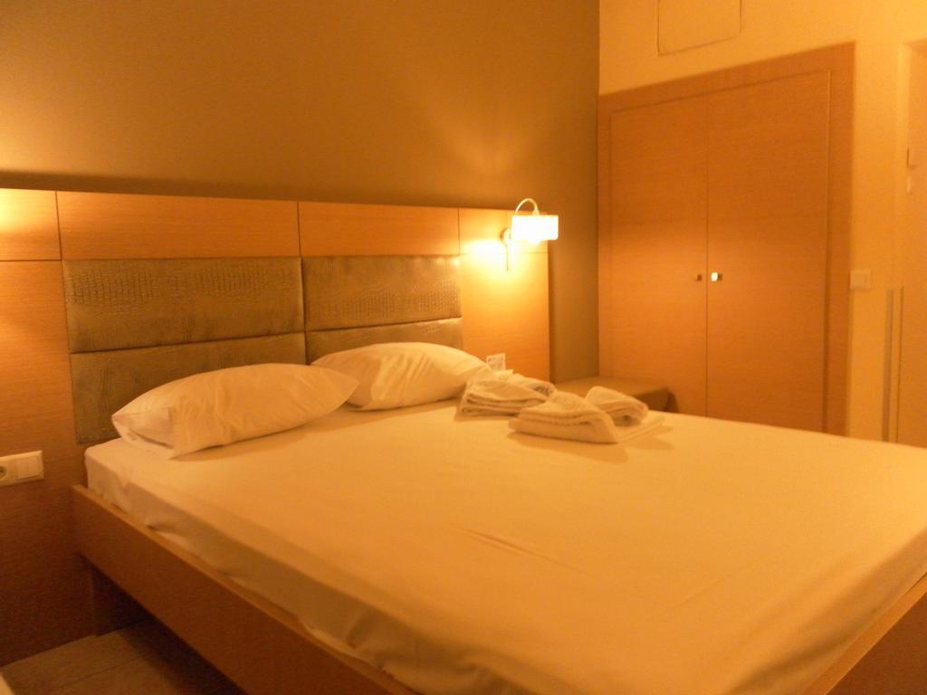 Esperia Hotel Thessaloniki Buitenkant foto