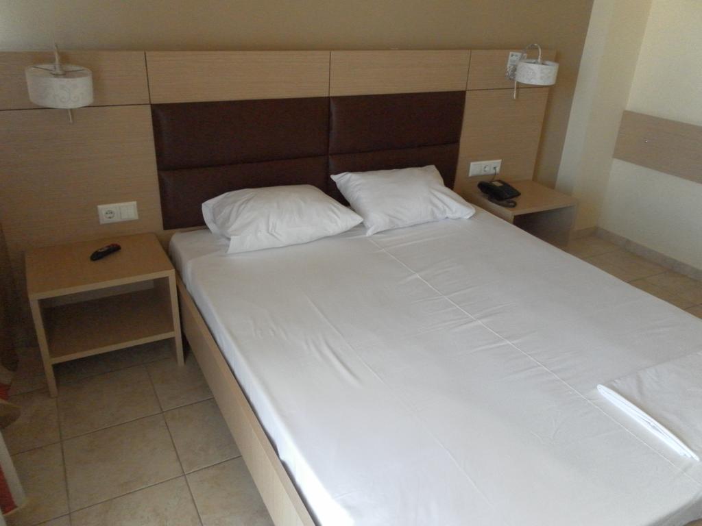 Esperia Hotel Thessaloniki Buitenkant foto