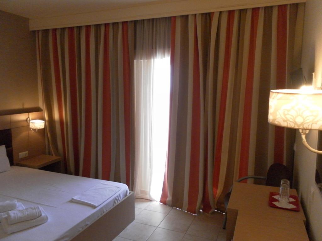 Esperia Hotel Thessaloniki Kamer foto