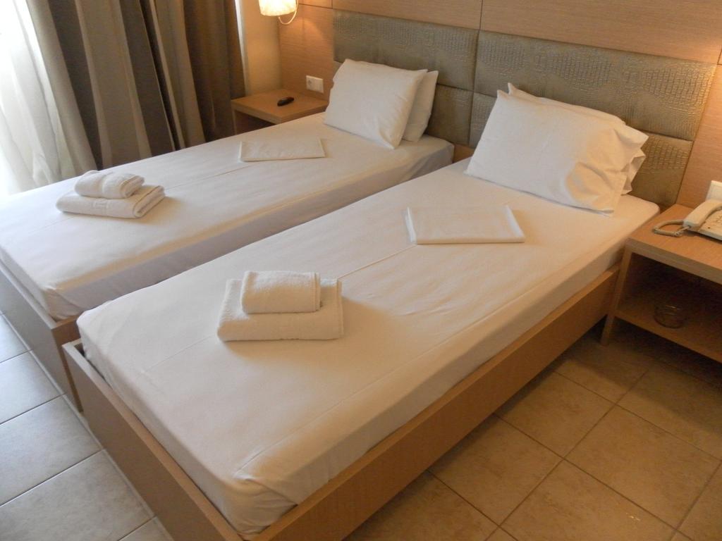 Esperia Hotel Thessaloniki Kamer foto
