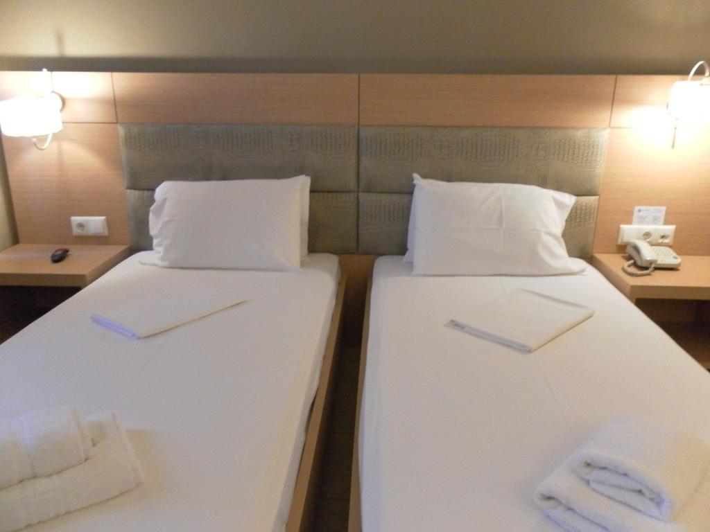 Esperia Hotel Thessaloniki Kamer foto