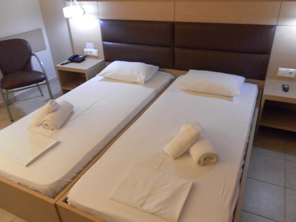 Esperia Hotel Thessaloniki Kamer foto